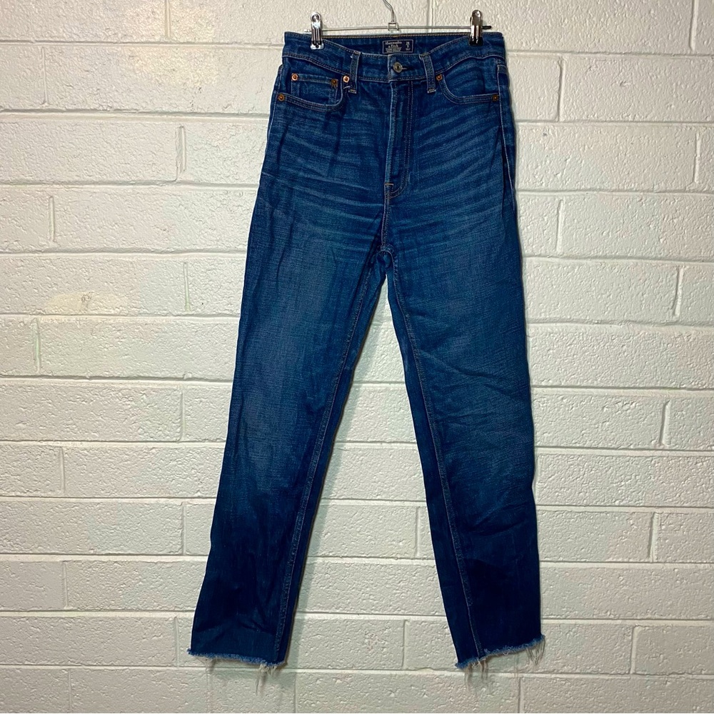 A&F Simone High Rise Ankle Straight 2 Long 26 Tall Frayed Hem Worn Medium Dark